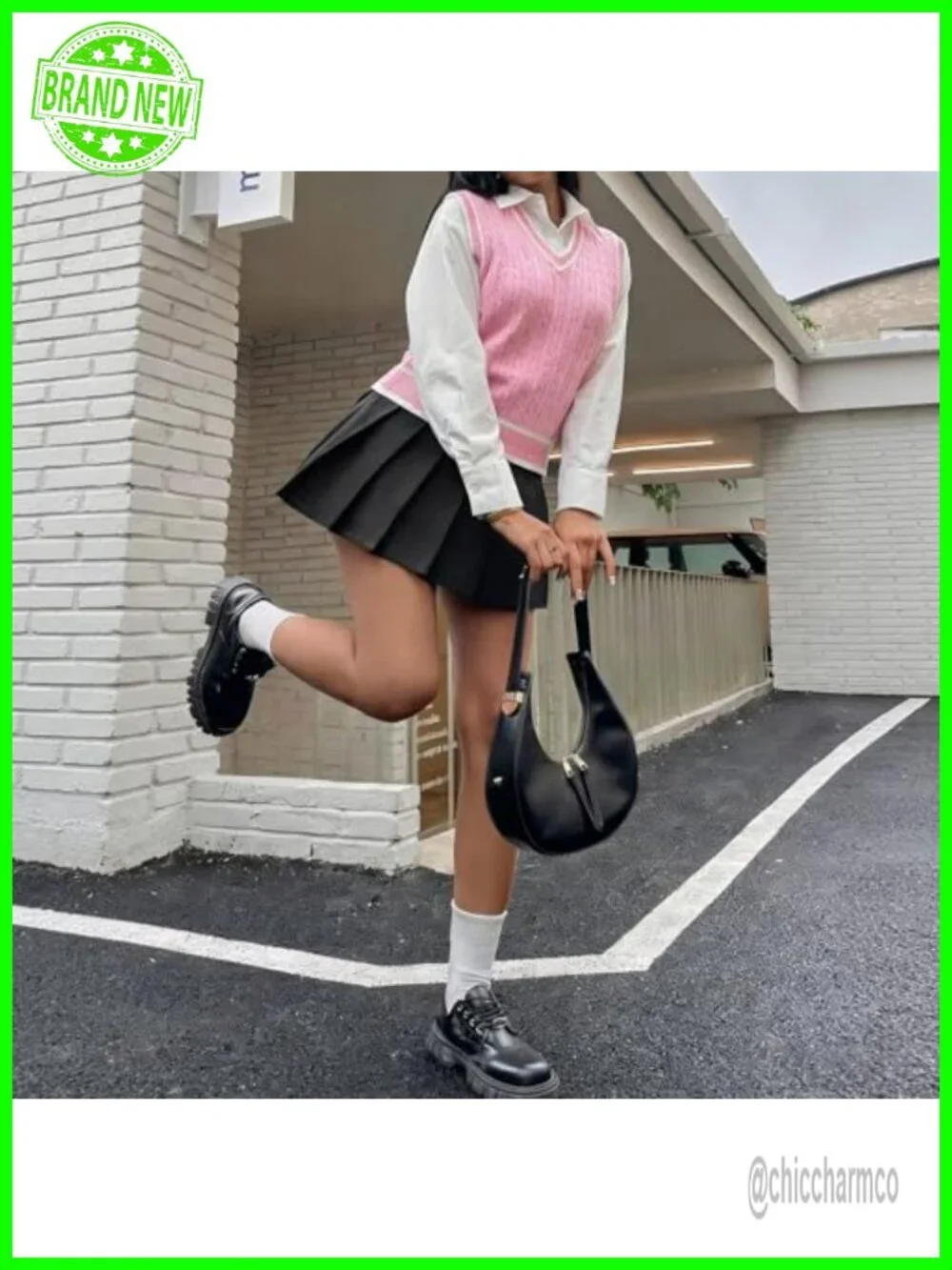 Women's V-Neck Sleeveless Cable Knit Sweater Vest